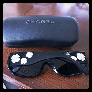 Chanel “Camellia” sunglasses